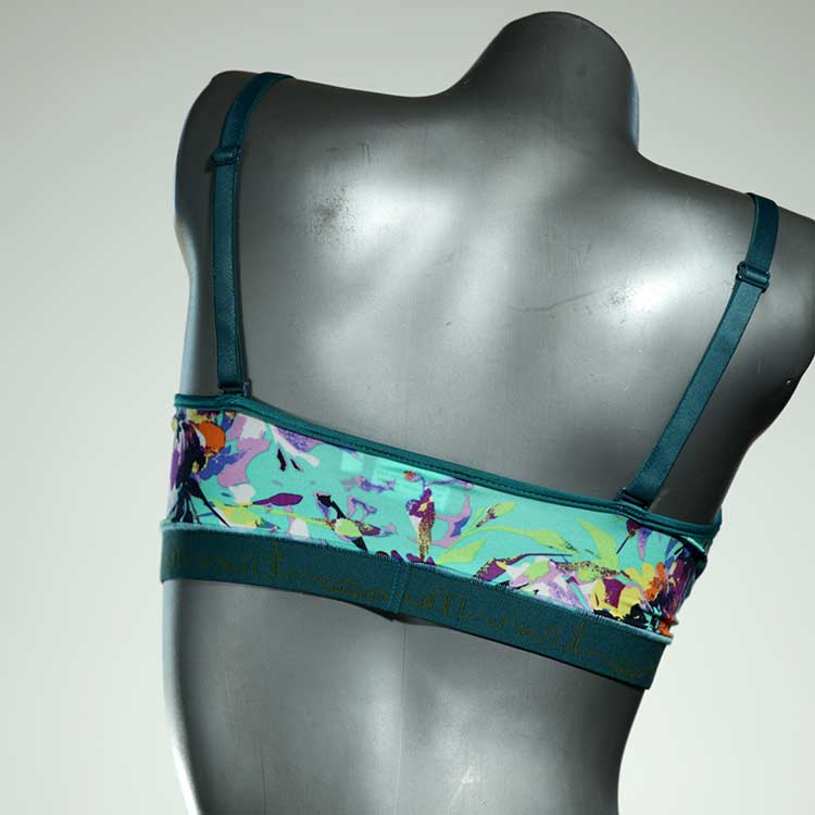 nachhaltige süße günstige farbige Bikini Top, sportliche Bademode für Damen thumbnail