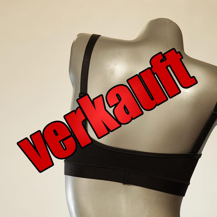 attraktive schöne bunte farbige Bikini Top, sportliche Bademode für Damen