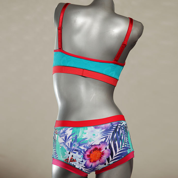 bunte preiswerte nachhaltige bequeme Bikini Set, sportliche Bademode für Damen thumbnail