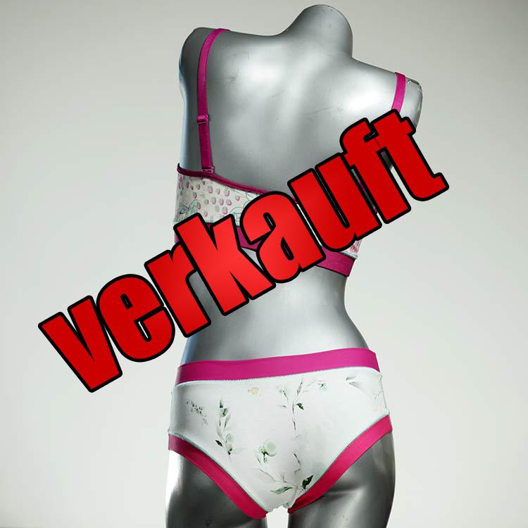 bunte schöne nachhaltige günstige Bio Ensemble mit BH