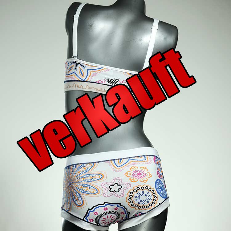 sexy attraktive schöne bunte Ensemble mit BH