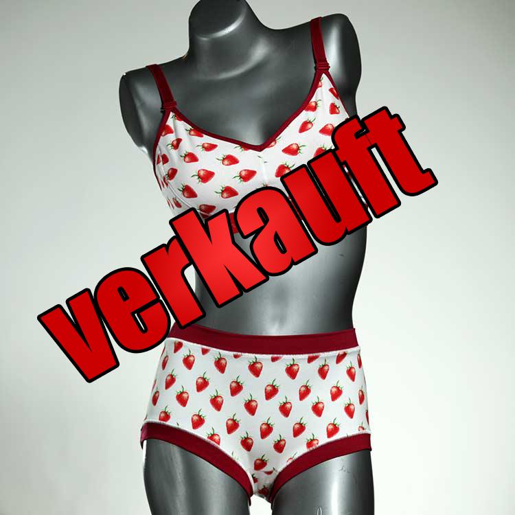 süße attraktive sexy farbige Ensemble mit BH