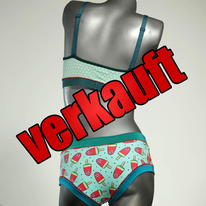 ökologische bunte farbige nachhaltige Ensemble mit BH