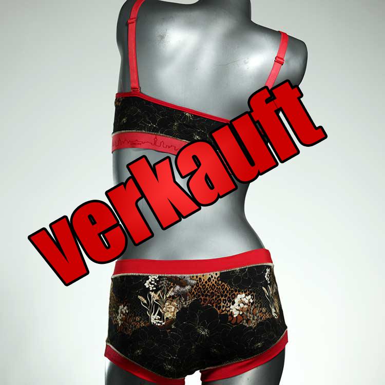 süße bequeme bunte schöne Ensemble mit BH