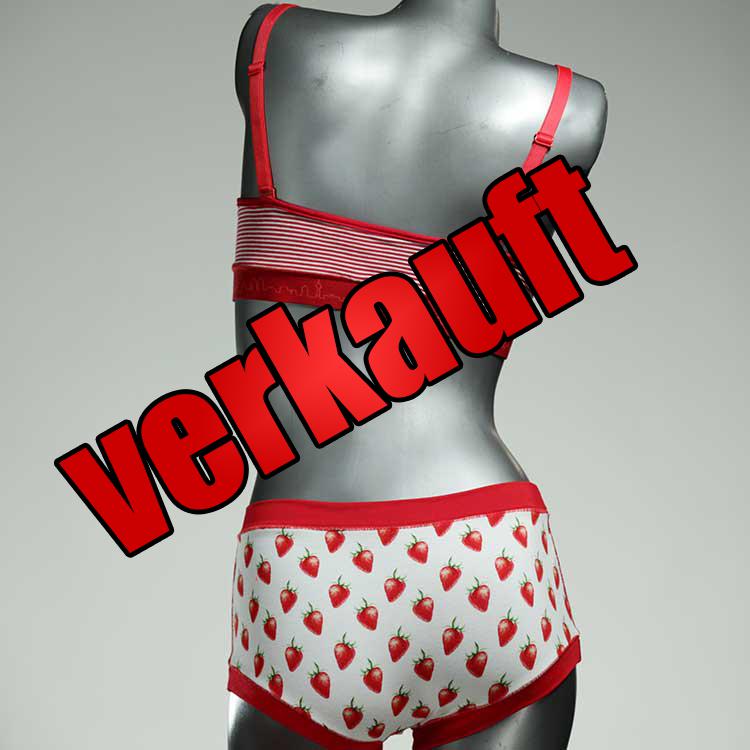 attraktive handgemachte bequeme nachhaltige Ensemble mit BH