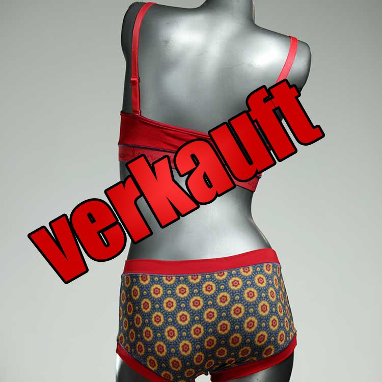 attraktive bunte nachhaltige sexy Ensemble mit BH