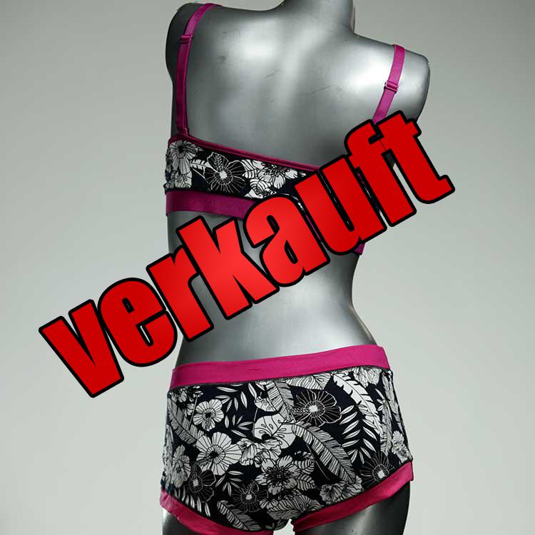 schöne farbige sexy süße Ensemble mit BH