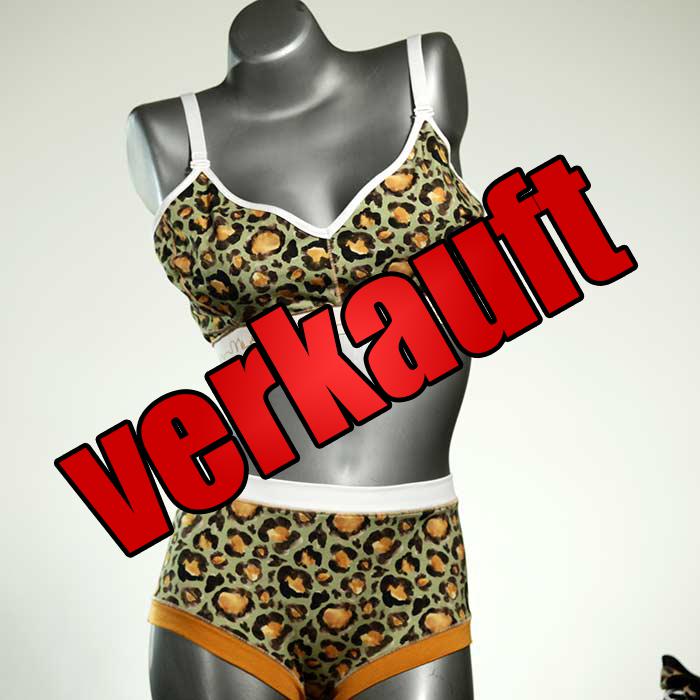 preiswerte attraktive farbige schöne Ensemble mit BH