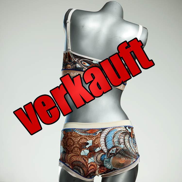 süße gemusterte schöne farbige Ensemble mit BH