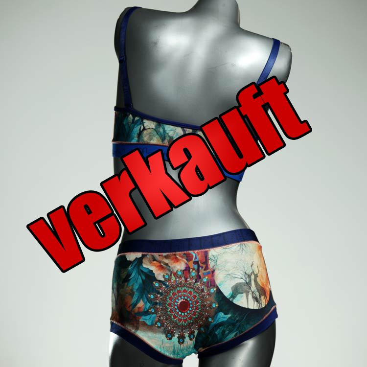 gemusterte schöne farbige bunte Ensemble mit BH