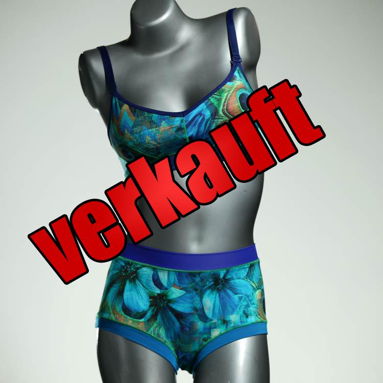 schöne ökologische attraktive gemusterte Ensemble mit BH